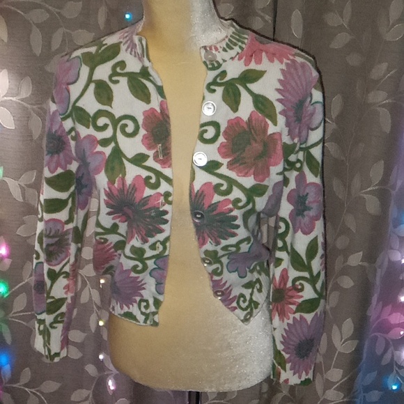 Orlon Acrylic Small Floral Button Down Sweater - Picture 1 of 3